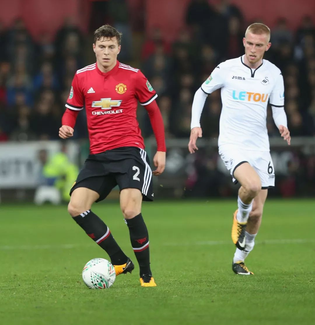 前巴萨球员 前巴萨球员